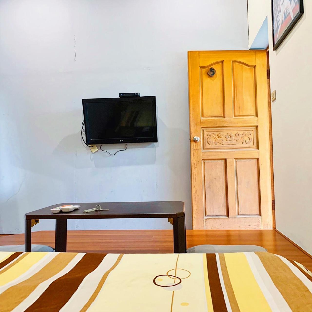 Song Youf Hostel Zhongpu Habitación foto